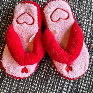 Children's Place Heart Slippers sz 11/12